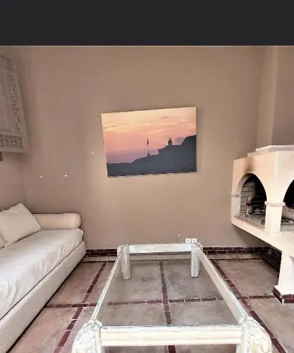 Riad Privatise Jusqu A 5 Personnes A 5 Minutes Place Jemma El Fna Loue Avec Menage Et Petit Dejeuner Compris