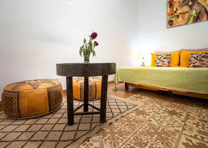 Riad Dekkak - Traditional Private Riad